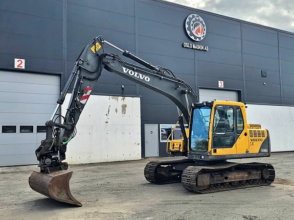 Volvo EC140BLC, 2003 mod, 8484 timer, Rotortilt og pusseskuff. 2 of 5
