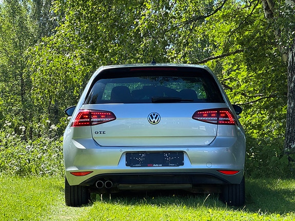 Volkswagen Golf VII 7 of 22