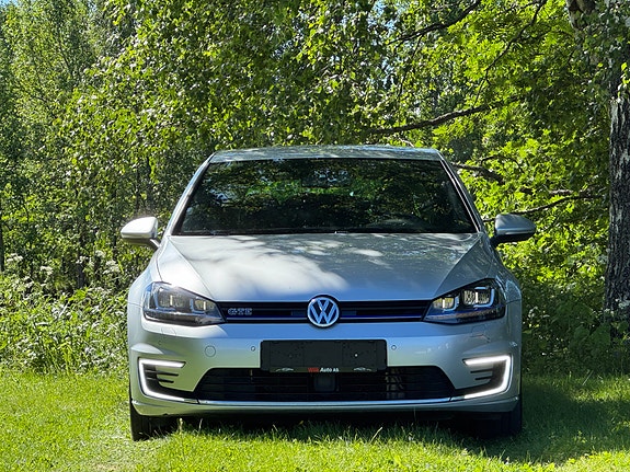 Volkswagen Golf VII 3 of 5