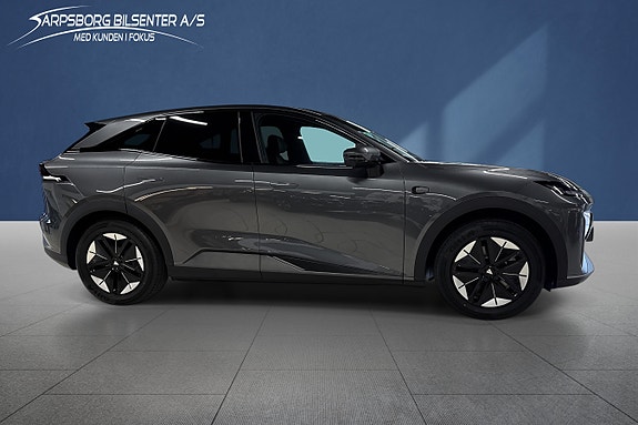 Changan Deepal S07 4 of 5