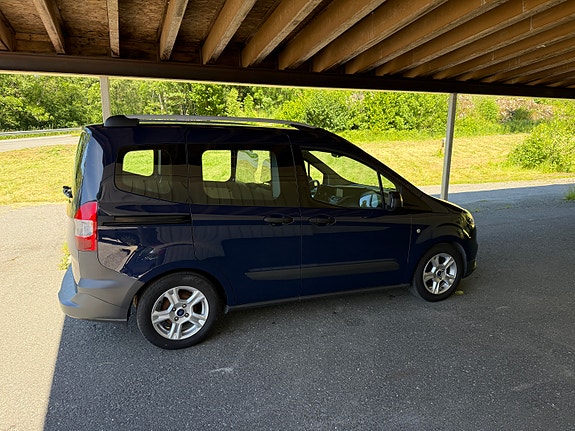 Ford Courier 6 of 19