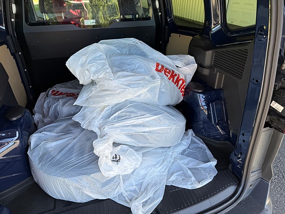 Ford Courier 19 of 19