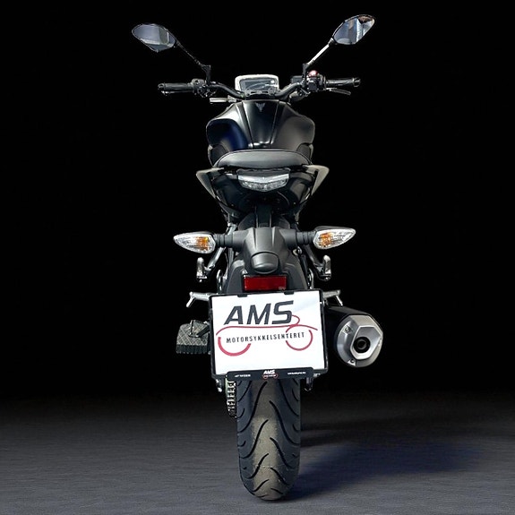 Yamaha MT-125 3 of 4