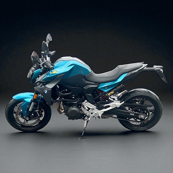 BMW F 900 R 2 of 5