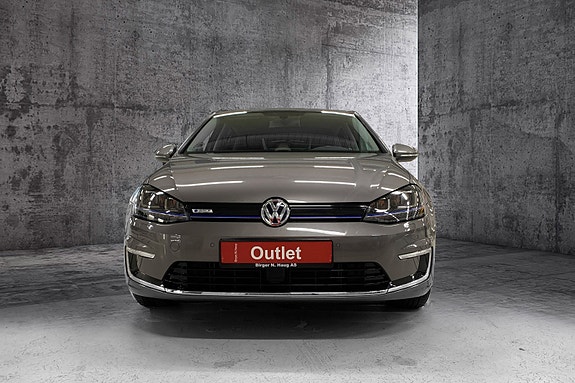 Volkswagen e-Golf VII 2 of 5
