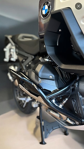 BMW R 1300 GSA TRIPLE BLACK 6 of 7