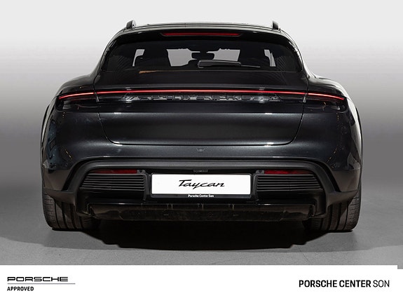 Porsche Taycan Cross Turismo 6 of 15