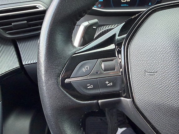 Peugeot 2008 10 of 28