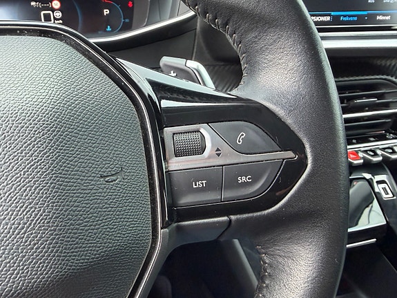 Peugeot 2008 11 of 28