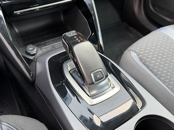 Peugeot 2008 22 of 28