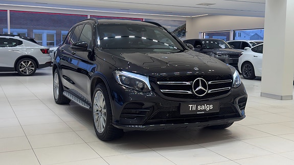 Mercedes-Benz GLC350 e 3 of 5