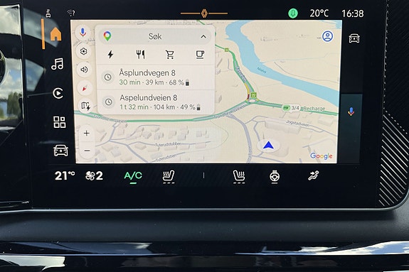 OpenR‑Link infotainmentsystem med innebygget Google gir sømløs navigasjon.