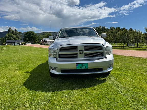 Dodge RAM 3 of 5