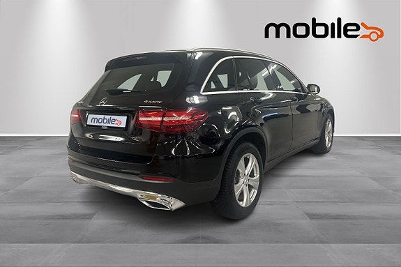 Mercedes-Benz GLC220 d 3 of 5