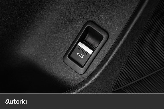 Audi Q4 e-tron 27 of 29