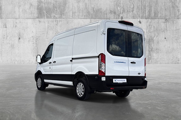 Ford Transit 7 of 23