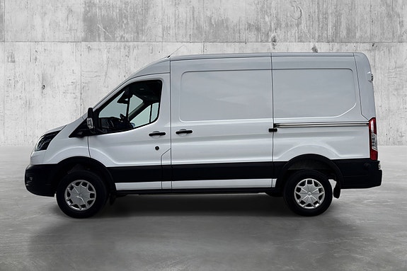 Ford Transit 8 of 23
