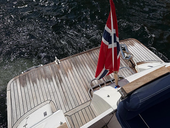 Nidelv 300 Sport Forlenget badeplattform. Ny kalesje 2024 12 of 30