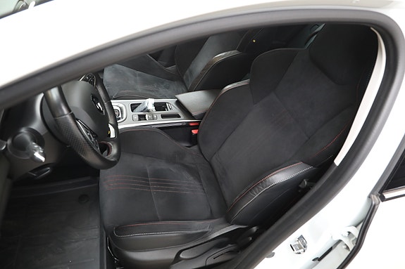 Renault Megane 24 of 30