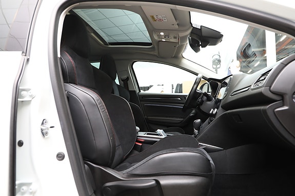Renault Megane 19 of 30