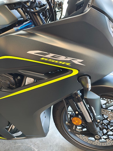 Honda CBR650 5 of 5