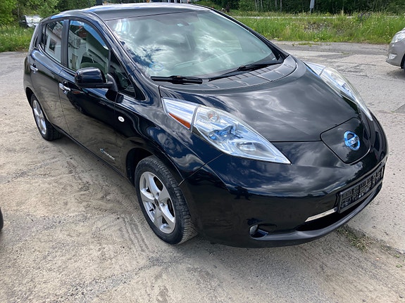 Nissan Leaf 2 of 5