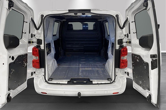 Opel Vivaro 5 of 5