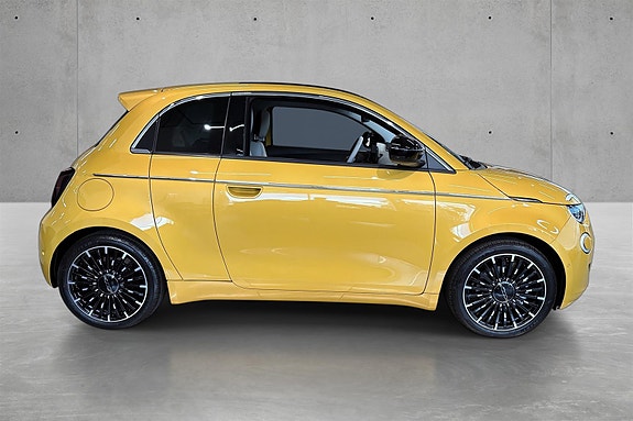 Fiat 500 4 of 23