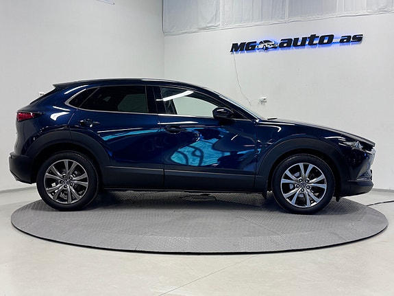 Mazda CX-30 3 of 5