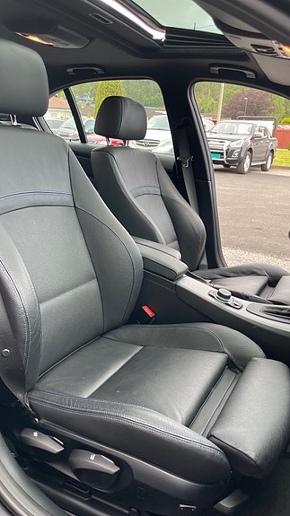 BMW 318i 20 of 28