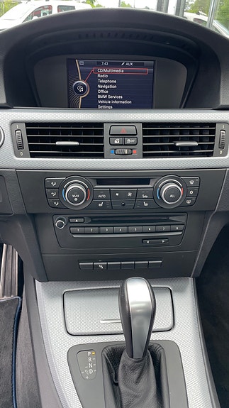 BMW 318i 15 of 28