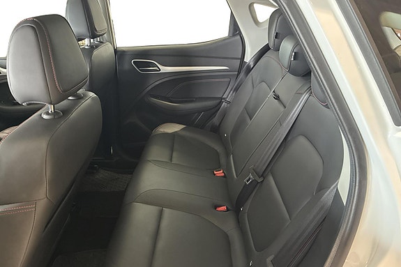 MG ZS EV 6 of 10