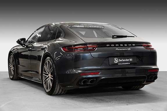 Porsche Panamera 4 of 5
