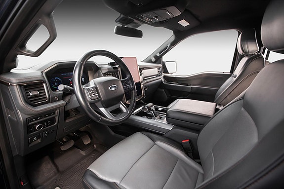 Ford F-150 14 of 23