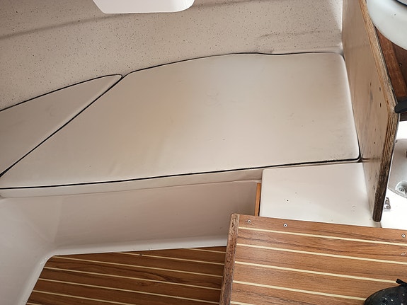 Quicksilver Pilothouse 630 23 of 27