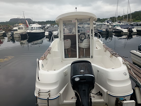 Quicksilver Pilothouse 630 8 of 27