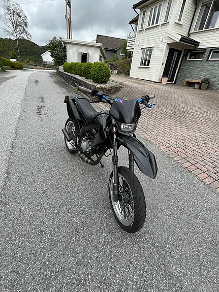 Derbi Senda R 2 of 5