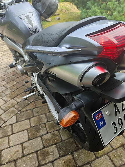 Yamaha FZ6-S S2 Fazer 11 of 18