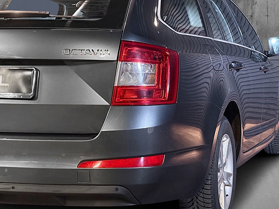 Skoda Octavia 9 of 25