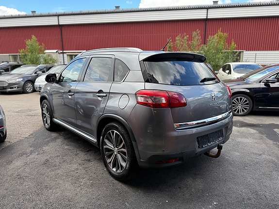 Peugeot 4008 5 of 5
