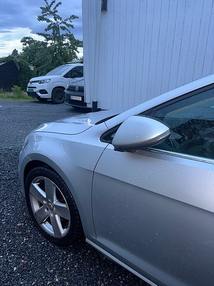 Volkswagen Golf VII 5 of 5