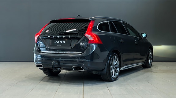 Volvo V60 5 of 5