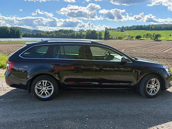 Skoda Octavia 5 of 5