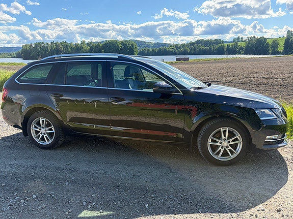 Skoda Octavia 4 of 5