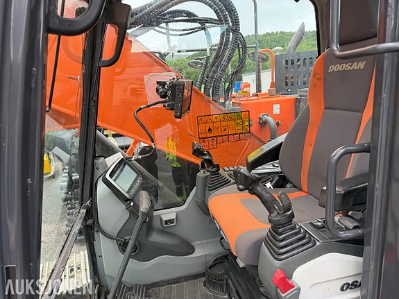 Doosan DX235LCR-5 2018 – korthekk gravemaskin 25 tonn – tilt/rotor, pusseskuffe 30 of 30