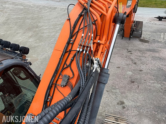 Doosan DX235LCR-5 2018 – korthekk gravemaskin 25 tonn – tilt/rotor, pusseskuffe 26 of 30