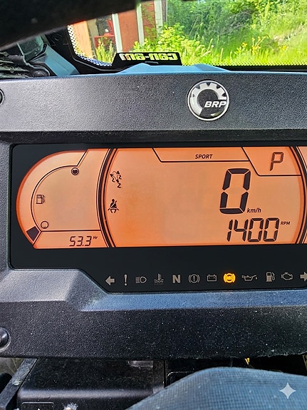 Can-Am Maverick Trail DPS 700 5 of 5