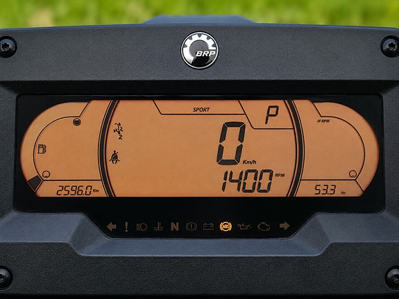 Can-Am Maverick Trail DPS 700 4 of 5