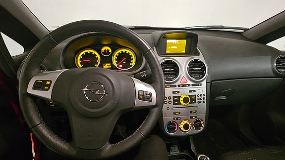 Opel Corsa 4 of 5