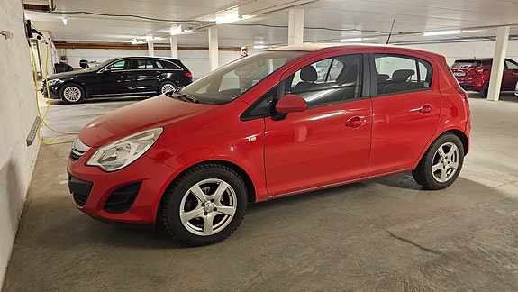 Opel Corsa 2 of 5